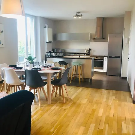 Neufchatel Superbe 3 Lägenhet