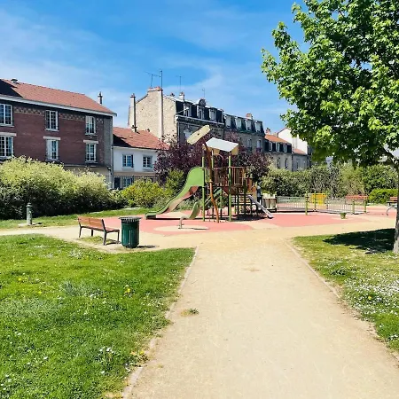 Neufchatel Superbe 3 *