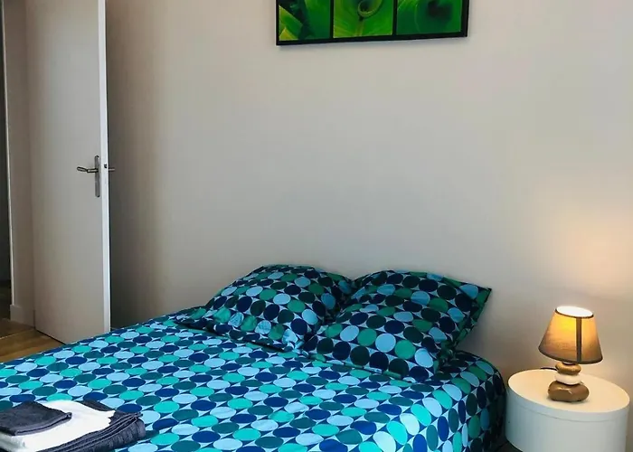 Neufchatel Superbe 3 Διαμέρισμα *