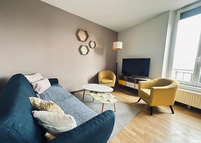 Neufchatel Superbe 3 * Ρενς