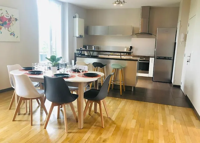 Διαμέρισμα Neufchatel Superbe 3 Ρενς