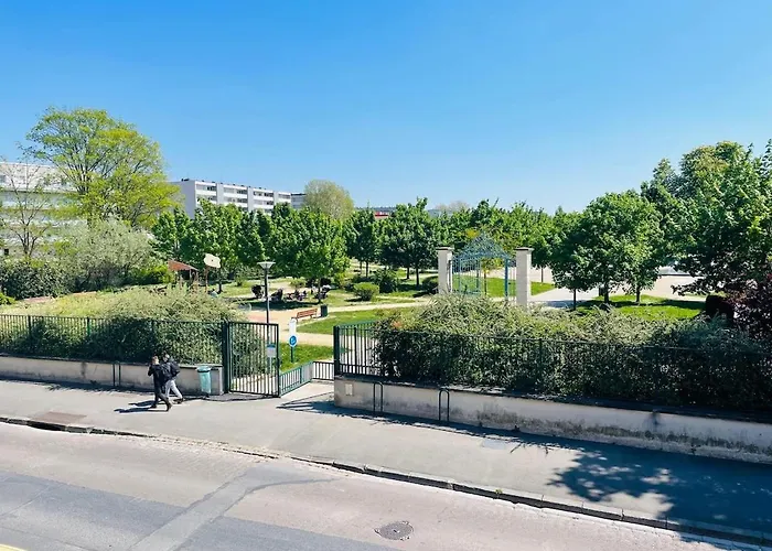 Διαμέρισμα Neufchatel Superbe 3